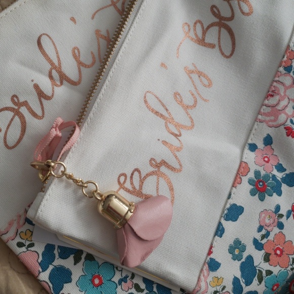 SMALL CANVAS CLUTCH TRUE ROMANCE